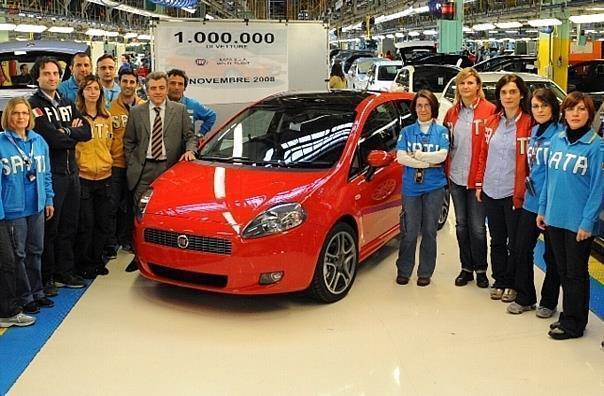 Der eine millionste Fiat Grande Punto lief im Werk Melfi vom Band. Foto: Auto-Reporter/Fiat 